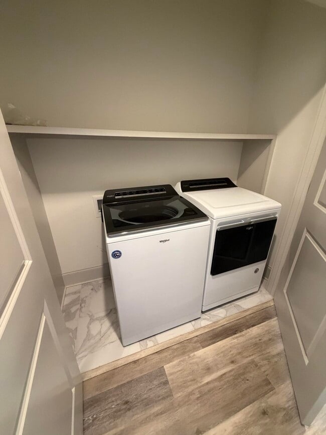 Building Photo - 67 Heron's Crossing