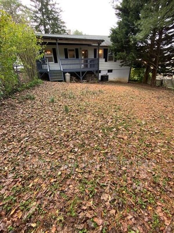 Building Photo - 103 Cedar Ln