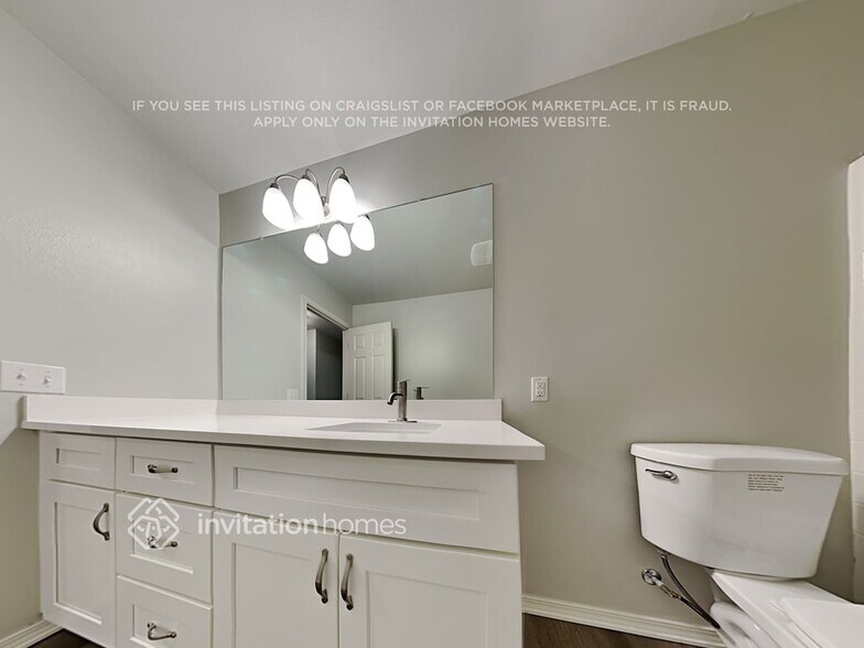 Building Photo - 6826 Zenda Dr SE