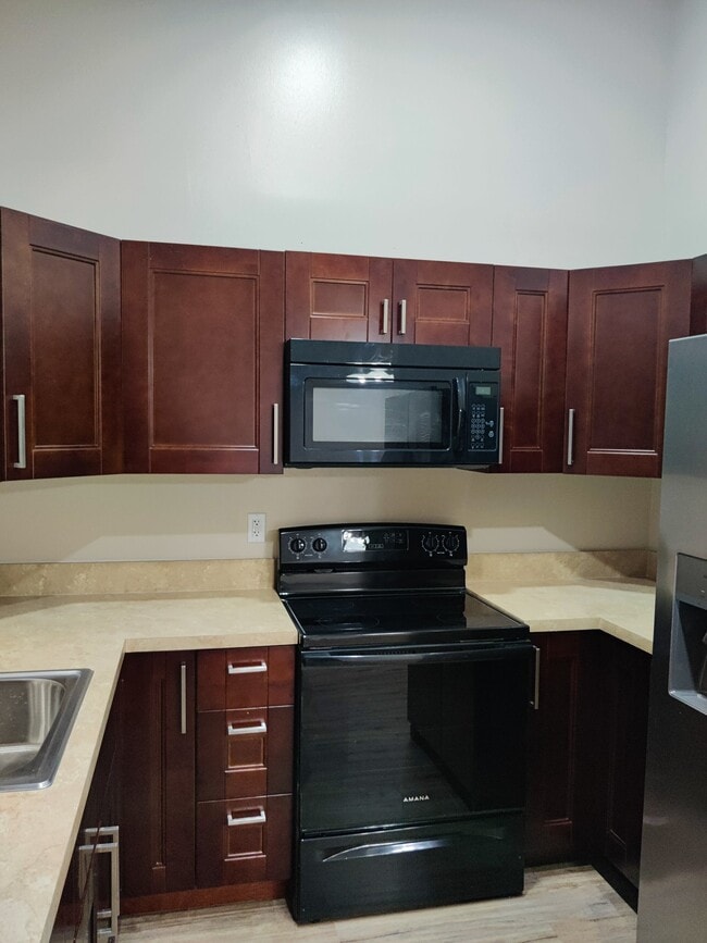 Building Photo - 4502 Mercado Dr