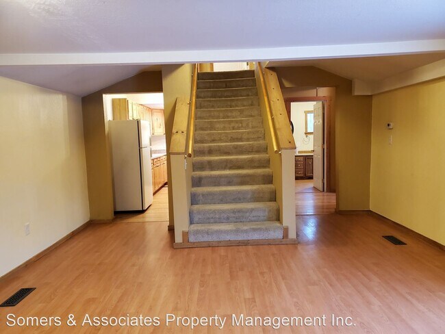 Building Photo - 3 br, 2 bath House - 1587 Bradway Rd