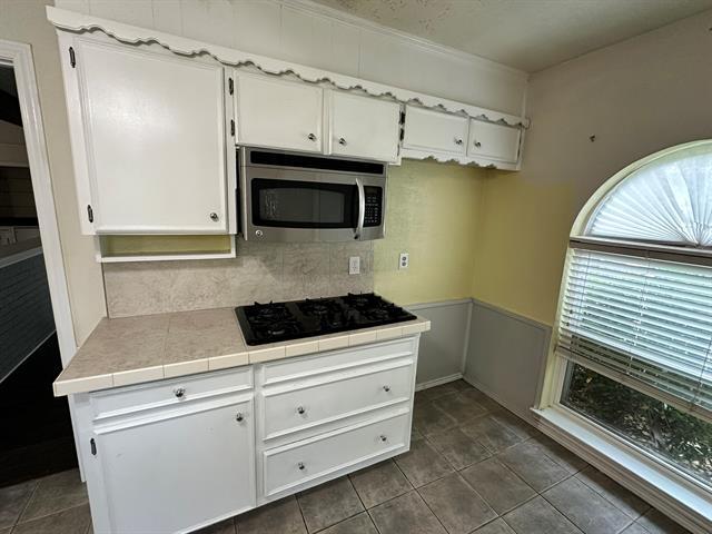 Building Photo - 502 Spring Willow Dr