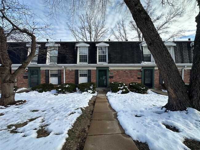 Building Photo - 420 Chapel Ridge Dr