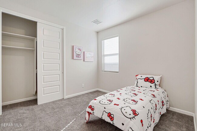 Building Photo - 12917 Nidd Ave