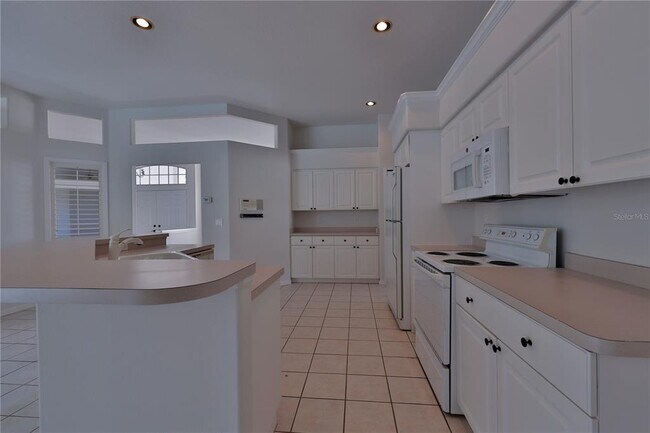 Building Photo - 2810 89th Ave E