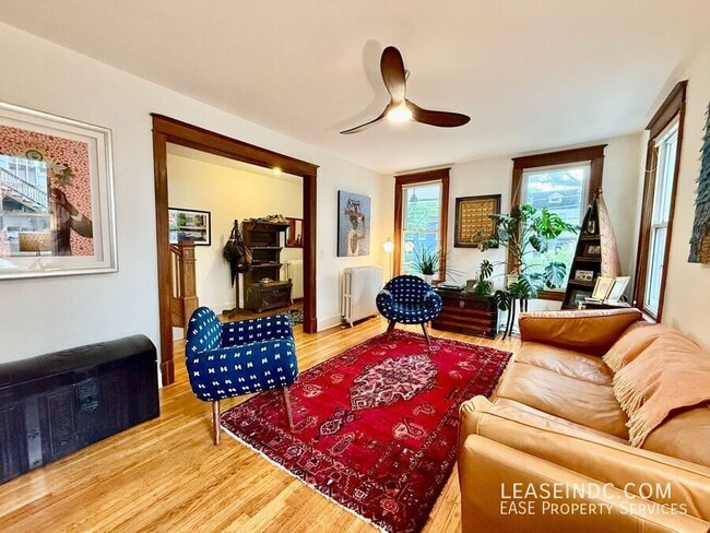 Building Photo - 4119 3rd St NW