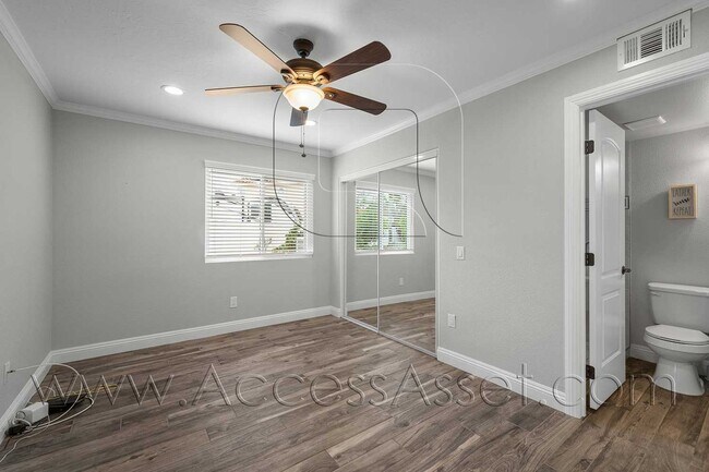 Building Photo - 25448 Lavender Cir