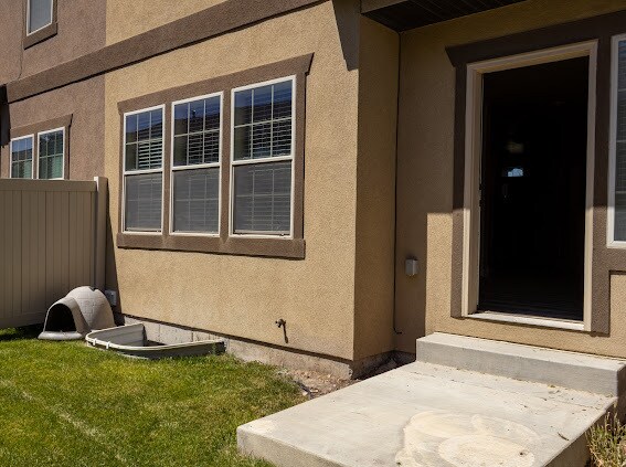 Building Photo - 1532 N Venetian Way