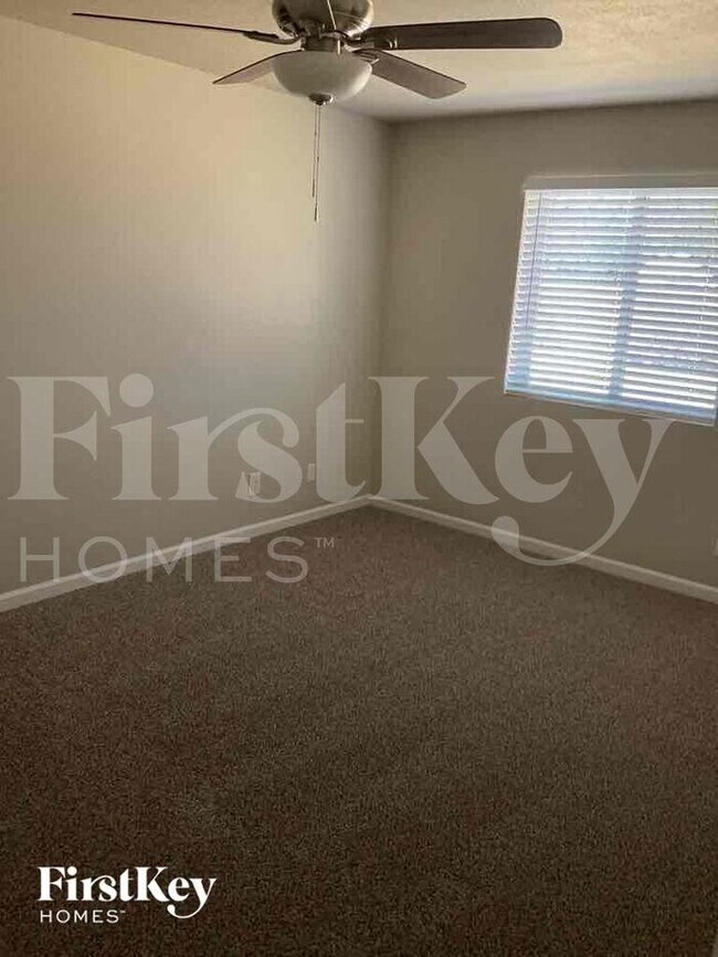 Building Photo - 3644 W Villa Rita Dr