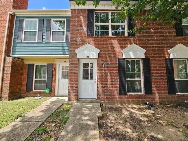 Primary Photo - Recently rehabbed. Available now