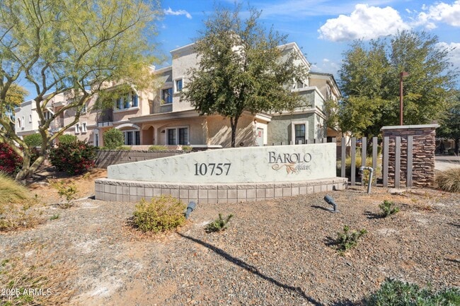 Building Photo - 10757 N 74th St