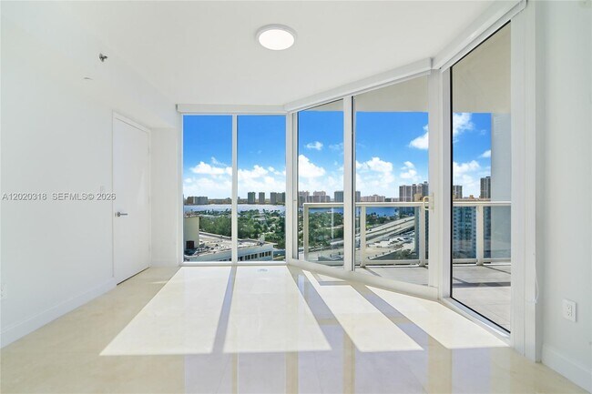 Building Photo - 19333 Collins Ave