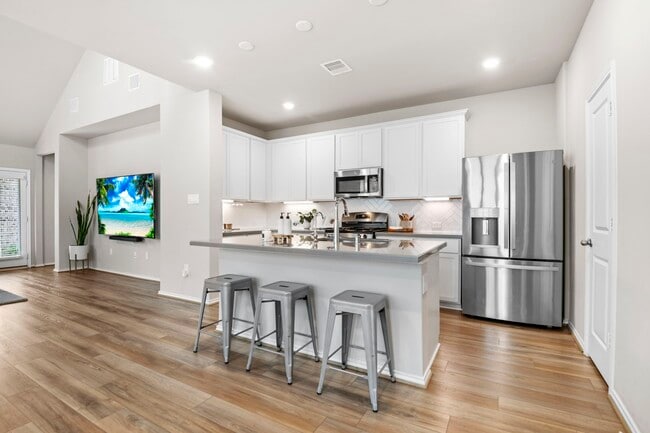 Building Photo - 21631 Cascades Pass Ct