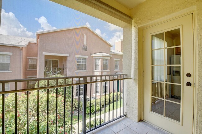 Building Photo - 1206 Belmont Pl