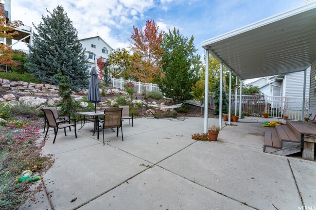 Building Photo - 2291 E 2900 N