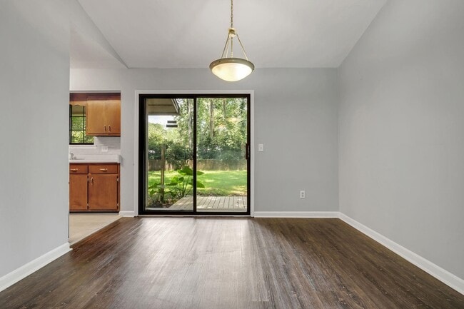 Building Photo - 6708 Chant Trail