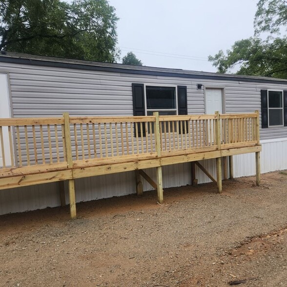 Building Photo - 180 Carter Pl SW