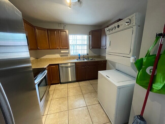 Kitchen - 7063 W Sunrise Blvd