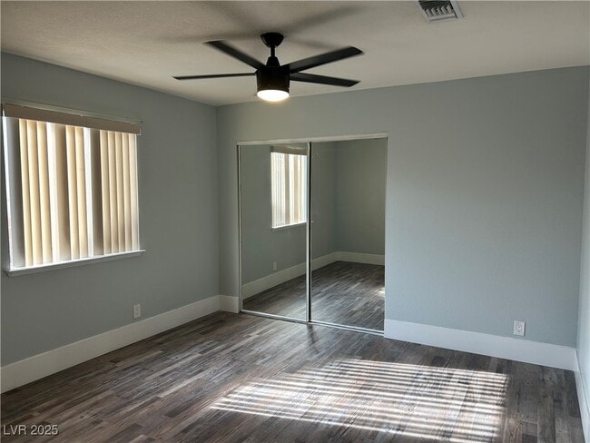 Building Photo - 3436 N Tenaya Wy