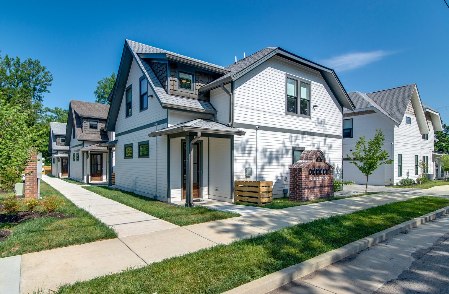 Building Photo - 934 Mcferrin Ave