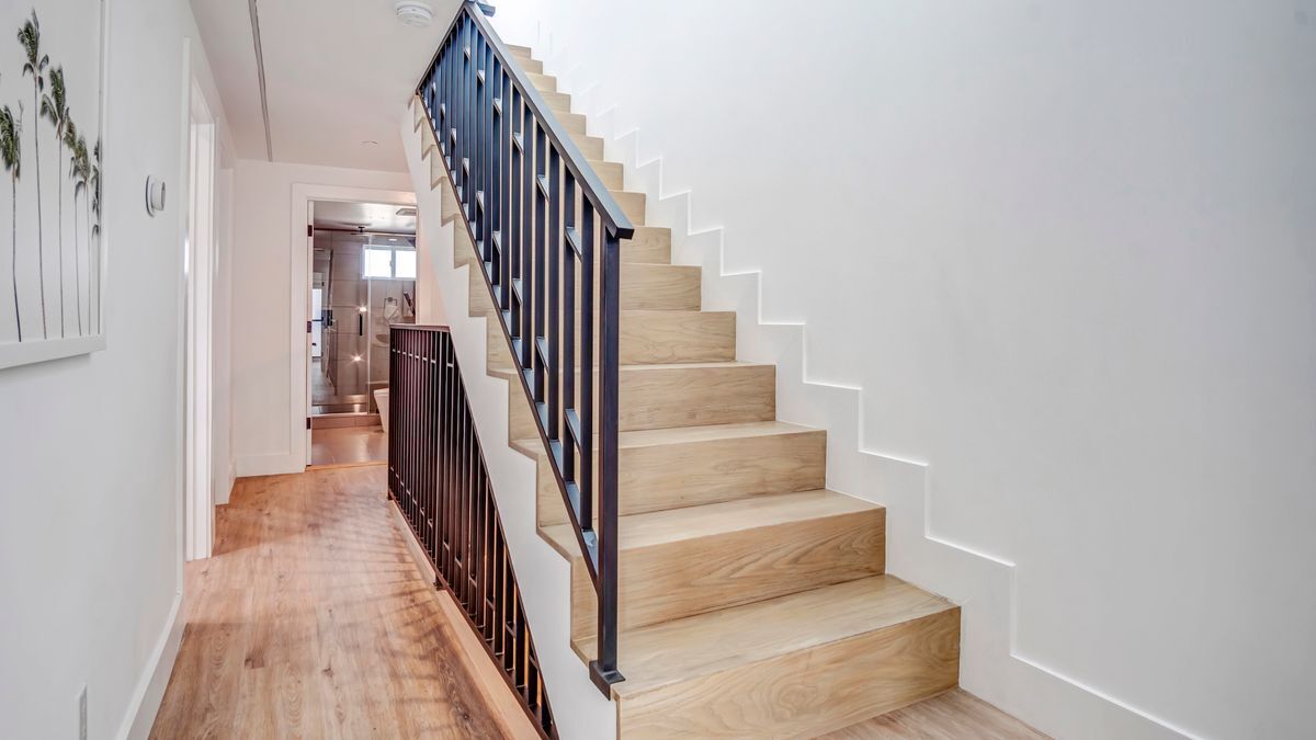 Building Photo - 3154 Curts Ave