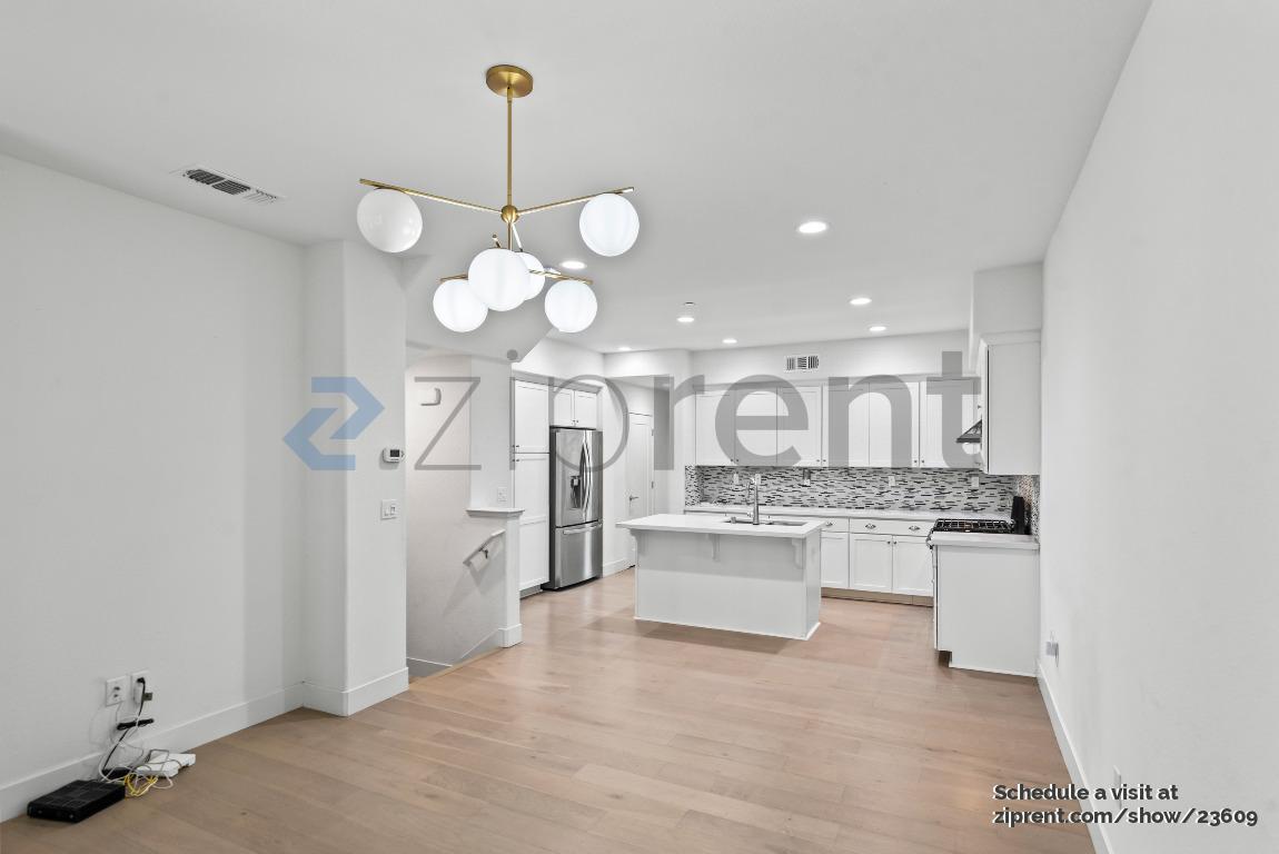 Building Photo - 37577 Masts Cove Way