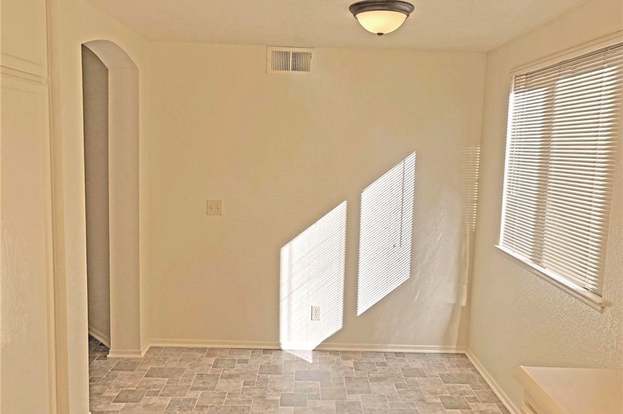 Building Photo - 10581 Sunburst Dr