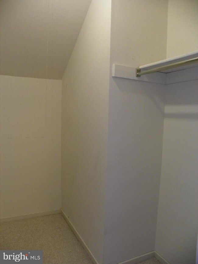 Building Photo - 5407 Lister Ct