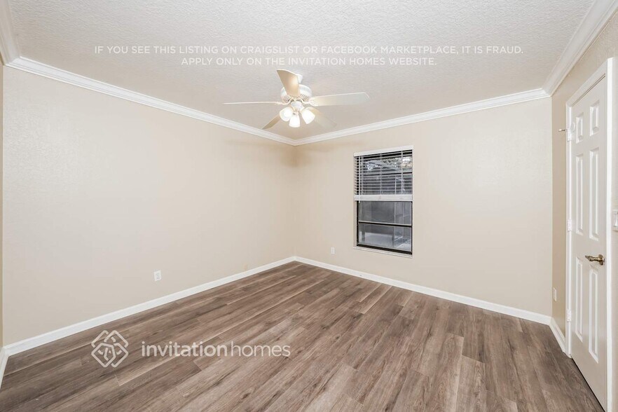 Building Photo - 845 Daffodil Dr