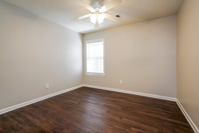 Building Photo - 4415 Feather Way