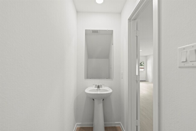 Building Photo - 1407 Cedar Plns Ct