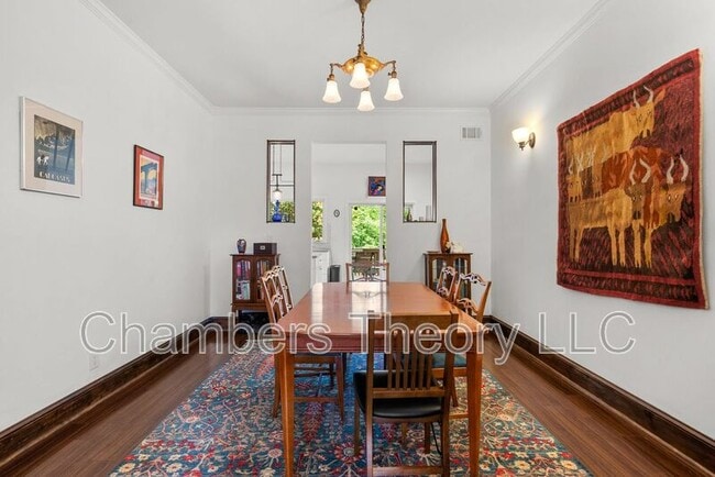 Building Photo - 3532 Warder St NW