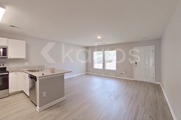 Building Photo - 302 Cedar Ridge