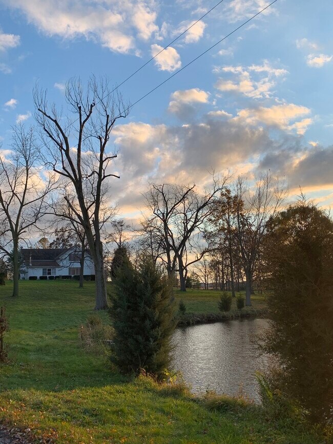 Building Photo - 37W793 Binnie Rd