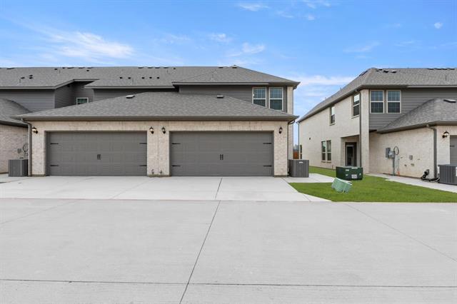 Building Photo - 4511 Avion Dr