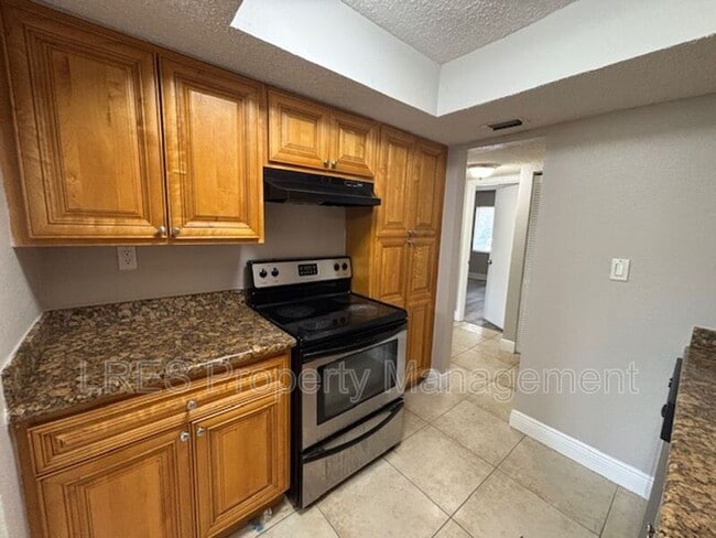 Building Photo - 4703 S Texas Ave