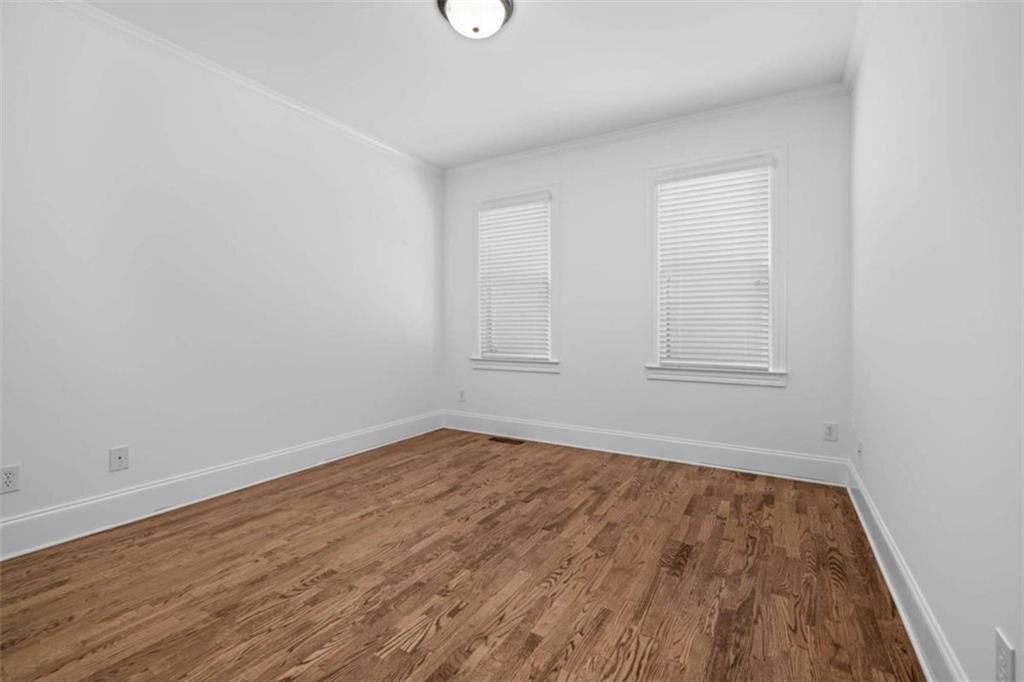 Building Photo - 1475 Boomer Cir