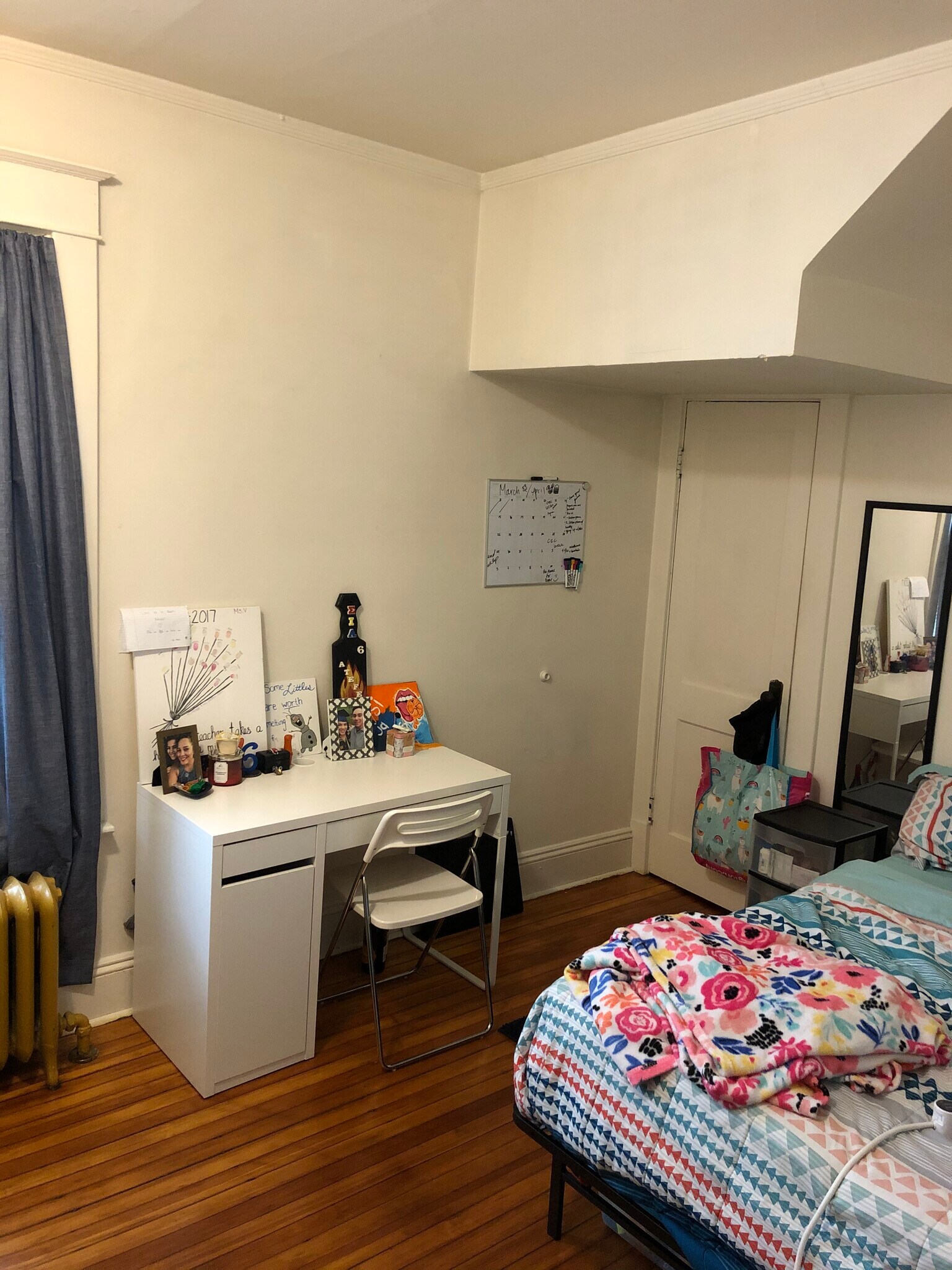 Building Photo - 640 Morris St