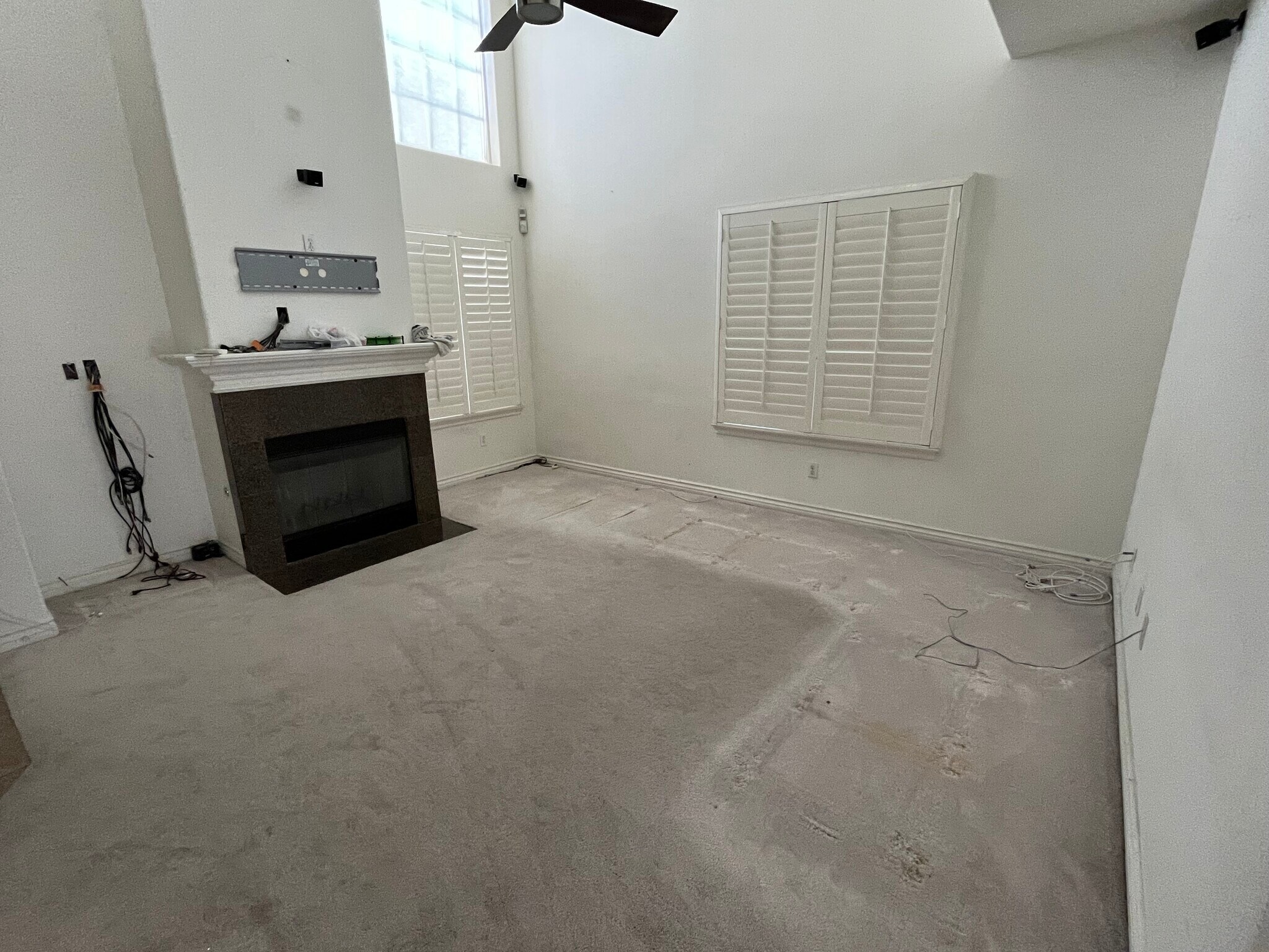 Building Photo - 13252 Ramona Blvd