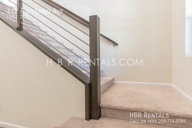 Building Photo - 312 E Liverno Ave