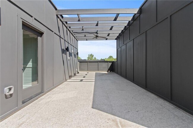 Building Photo - 1292 Chelsea Cir NW