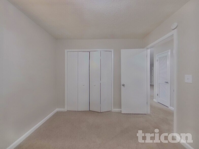 Building Photo - 4621 Cedar Brook Dr SE