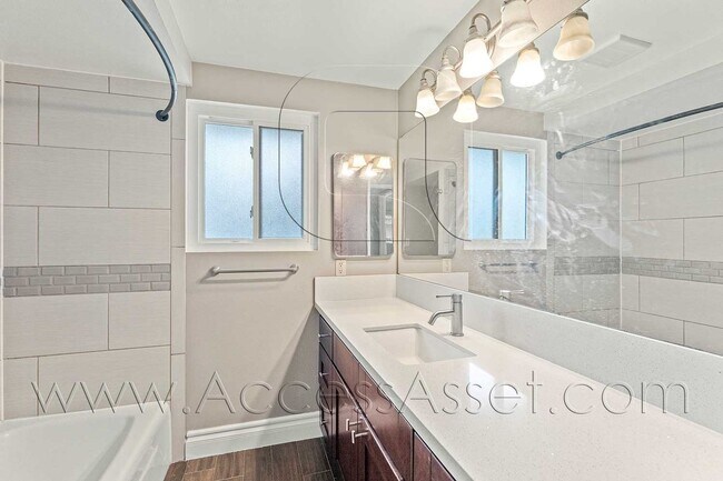 Building Photo - Beautiful 3BR/2BA Home In Hemet With Lush Backyard & Fruit Trees!