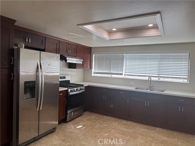 Building Photo - 758 S Garfield Ave