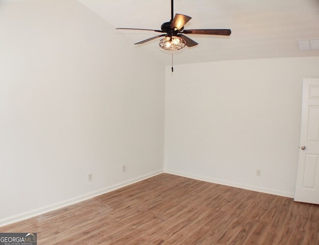 Building Photo - 1060 Grace Dr