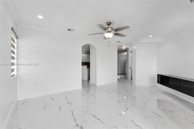 Building Photo - 14308 SW 120th Ct