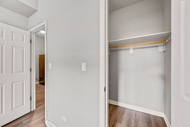 Building Photo - 4143 S Michigan Ave