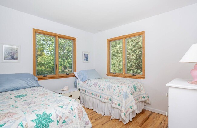 Building Photo - 237 Blank Ln