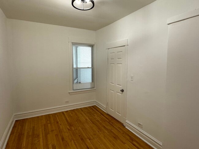 Building Photo - 1741 N Central Park Ave