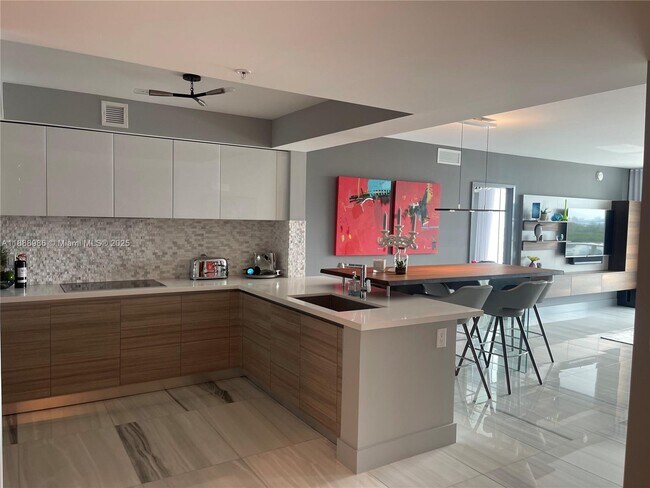 Building Photo - 330 Sunny Isles Blvd